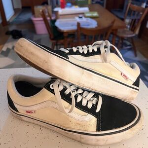 Vans Men’s Classic Old Skool Pro
